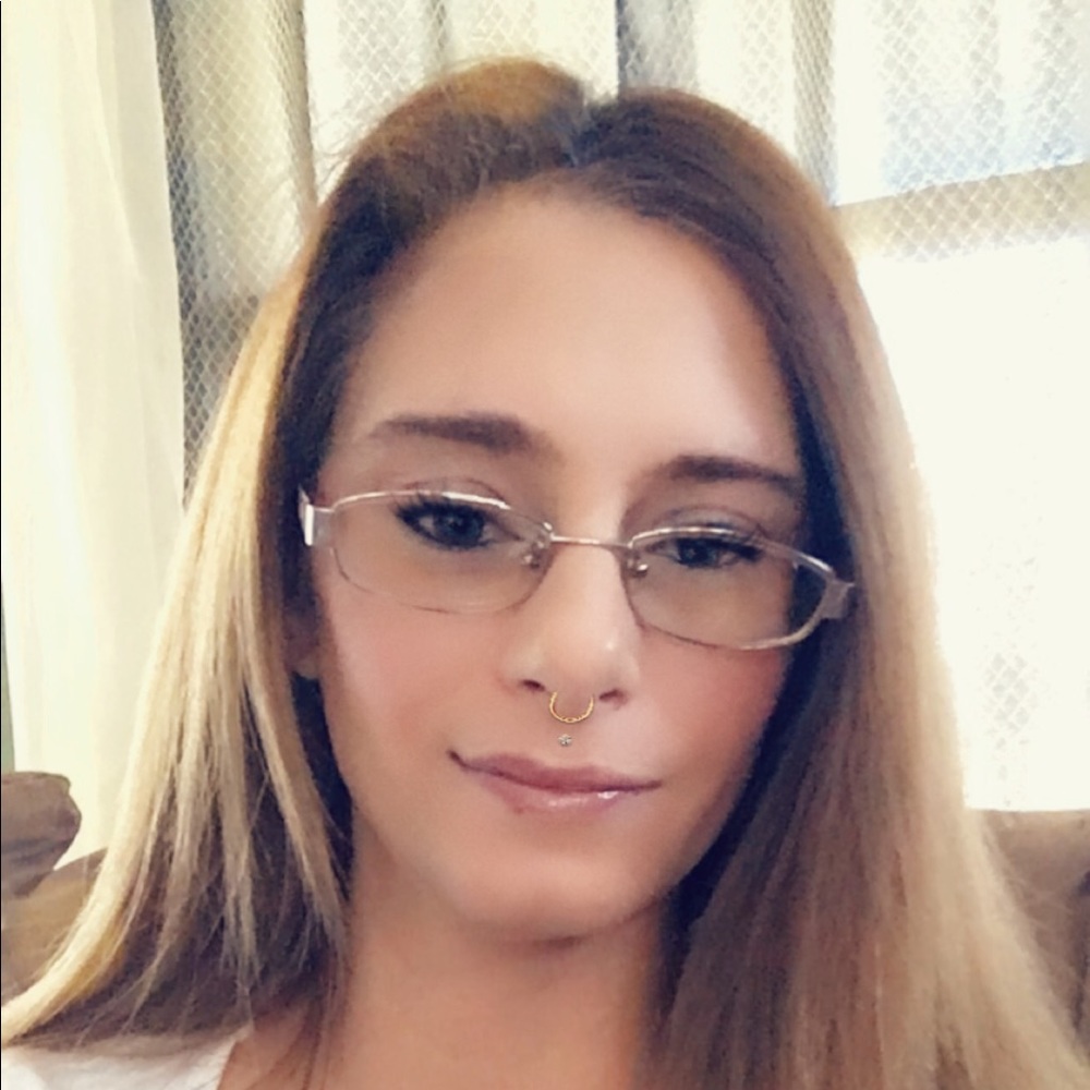 Meet your Posher, Ttina